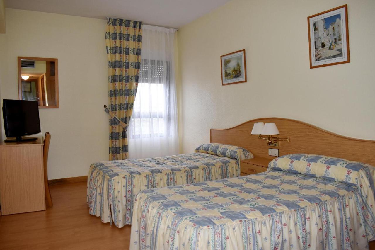 Hotel Ria De Vigo "Tierra De Campos" Becilla de Valderaduey Kültér fotó